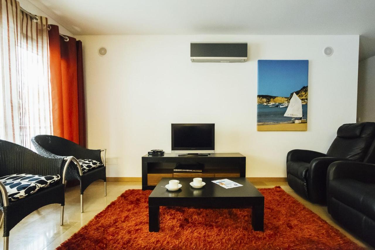 Baia Residence 2 - Holiday Apartments - By Sch เซามาร์ทินโญโดปอร์โต ภายนอก รูปภาพ